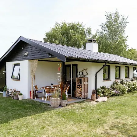 Romantic Island In Cosy Style Near